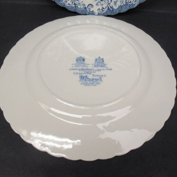 2 - Johnson Brothers England COACHING SCENES Blue 9 7/8 Inch Dinner Plates - Picture 4 of 4